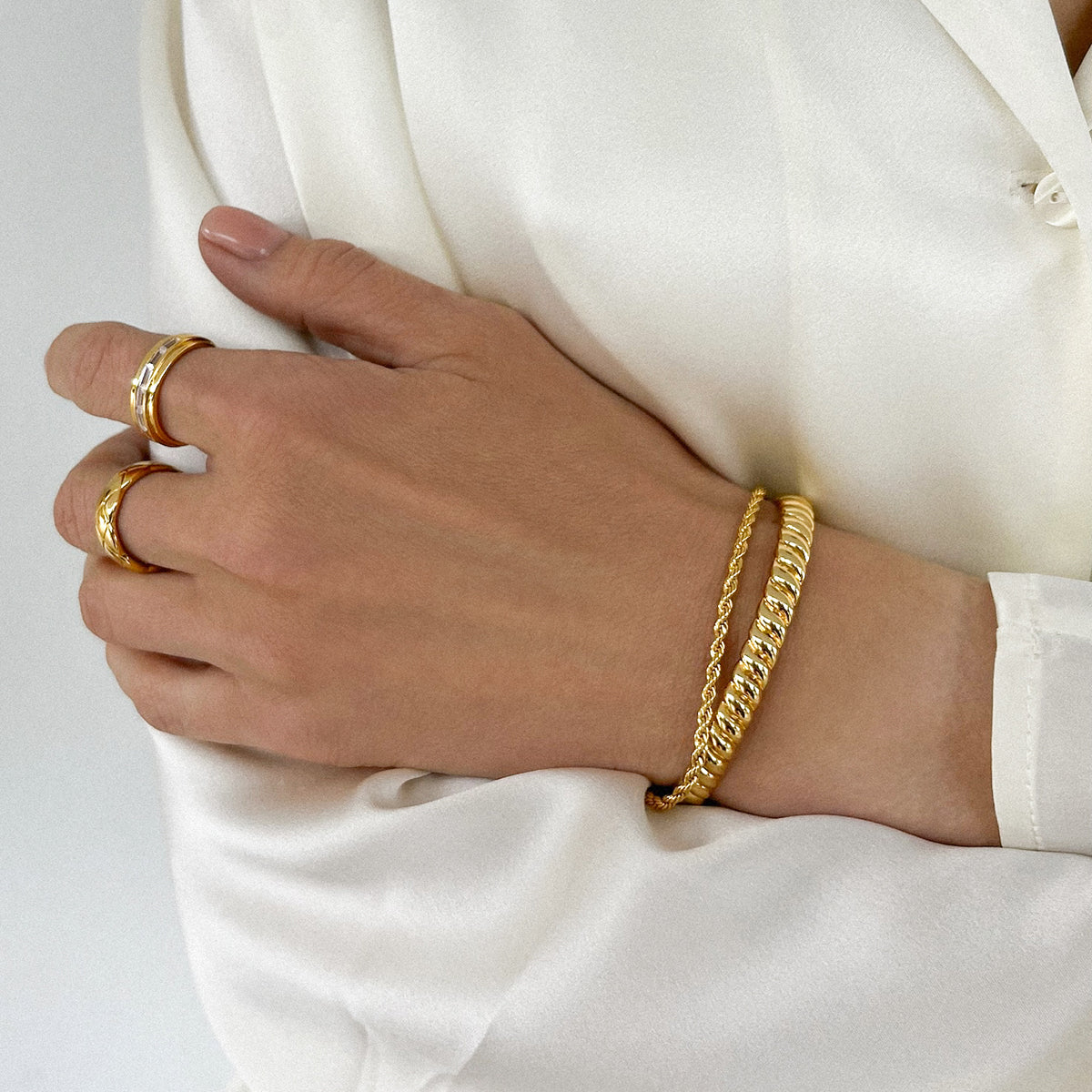 Bangle Bracelet 18ct Gold Plated